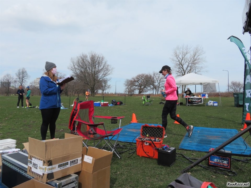 Chicago Lakefront Ultras 50K - by Bill Thom