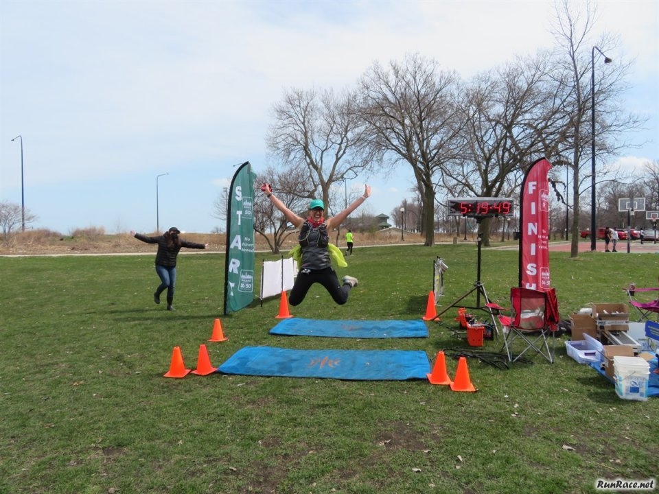 Chicago Lakefront Ultras 50K - by Bill Thom