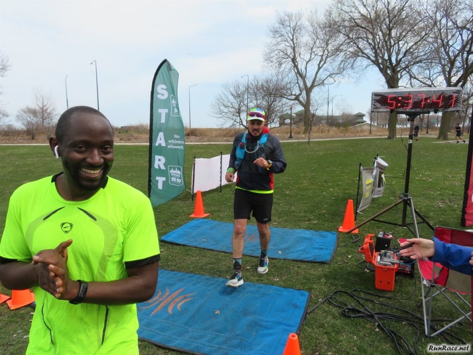 Chicago Lakefront Ultras 50K - by Bill Thom