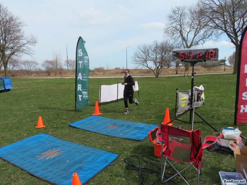 Chicago Lakefront Ultras 50K - by Bill Thom