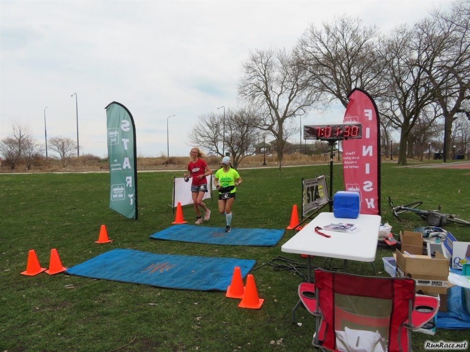 Chicago Lakefront Ultras 50K - by Bill Thom
