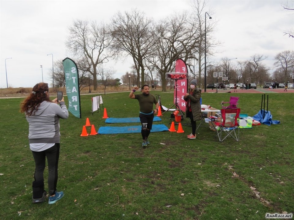 Chicago Lakefront Ultras 50K - by Bill Thom