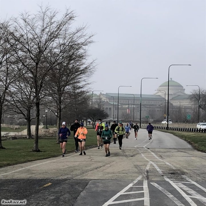 Chicago Lakefront Ultras 50K - photo: Jeff Fleitz