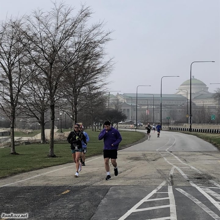 Chicago Lakefront Ultras 50K - photo: Jeff Fleitz