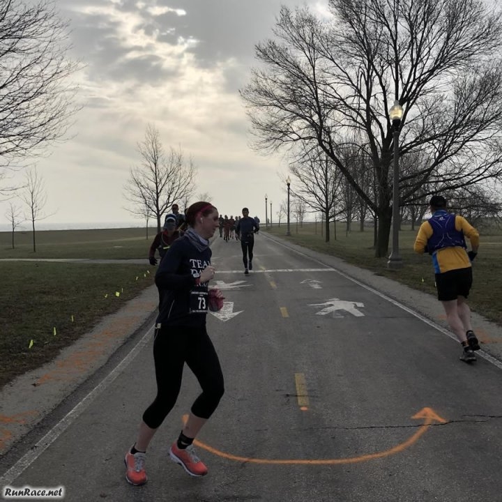 Chicago Lakefront Ultras 50K - photo: Jeff Fleitz