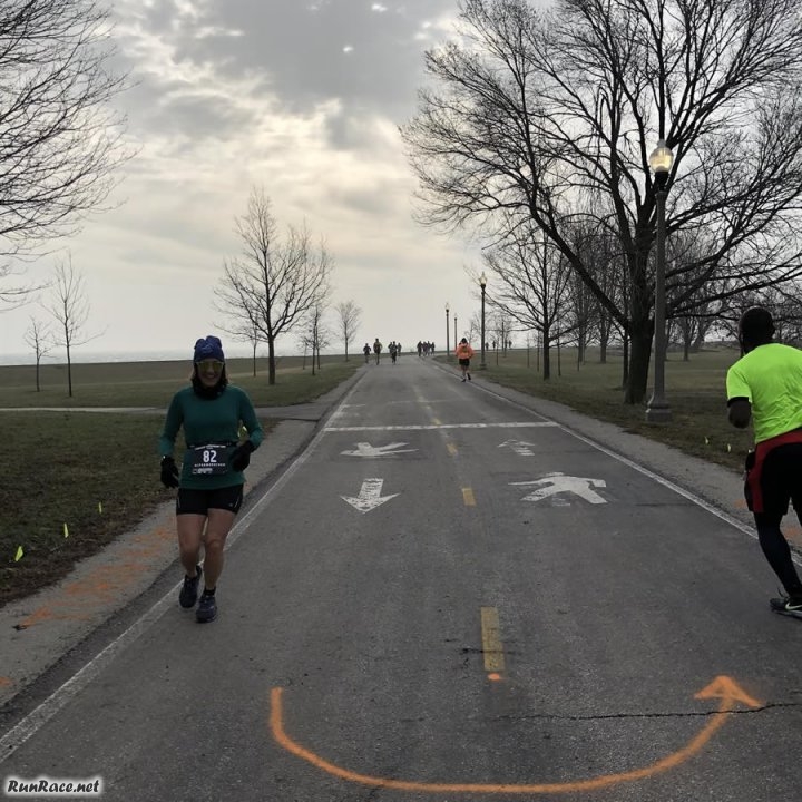 Chicago Lakefront Ultras 50K - photo: Jeff Fleitz