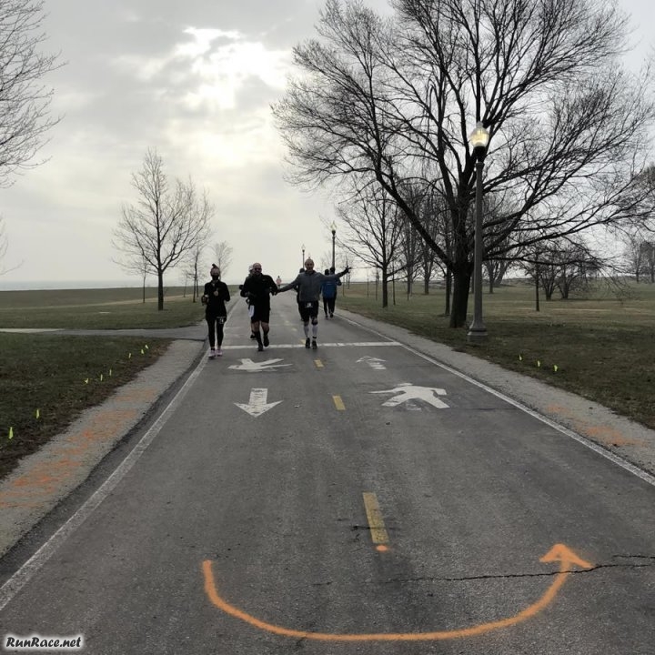 Chicago Lakefront Ultras 50K - photo: Jeff Fleitz