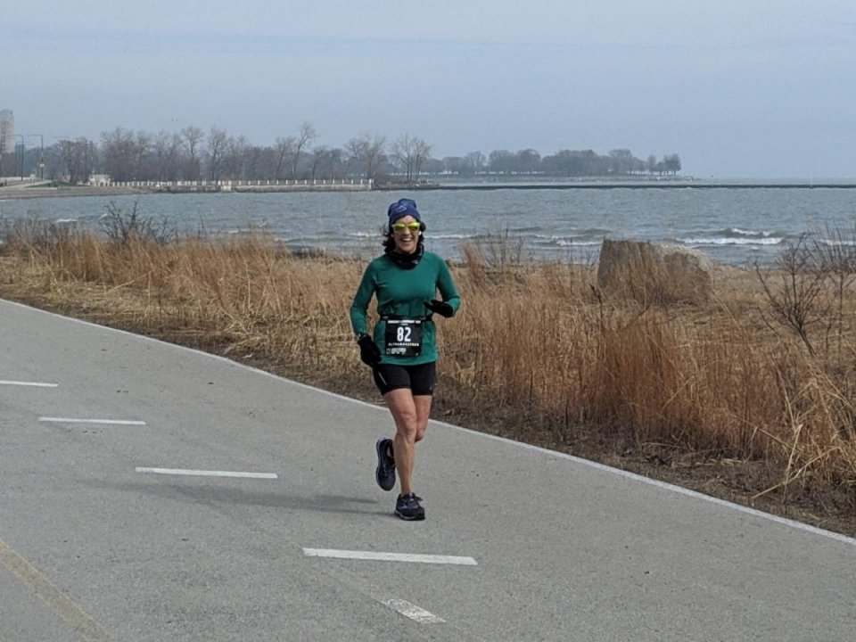 Chicago Lakefront Ultras 50K - photo: Rosalie Shyu