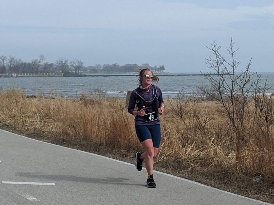 Chicago Lakefront Ultras 50K - photo: Rosalie Shyu