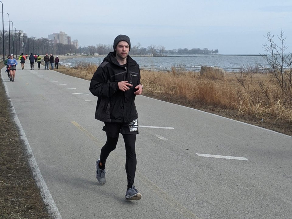 Chicago Lakefront Ultras 50K - photo: Rosalie Shyu