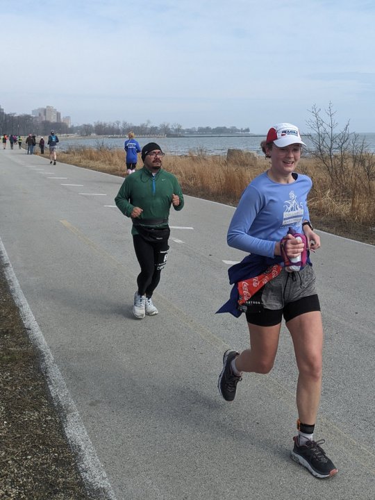 Chicago Lakefront Ultras 50K - photo: Rosalie Shyu