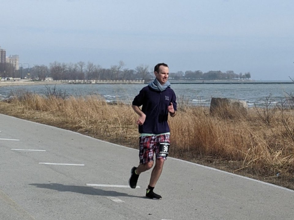 Chicago Lakefront Ultras 50K - photo: Rosalie Shyu
