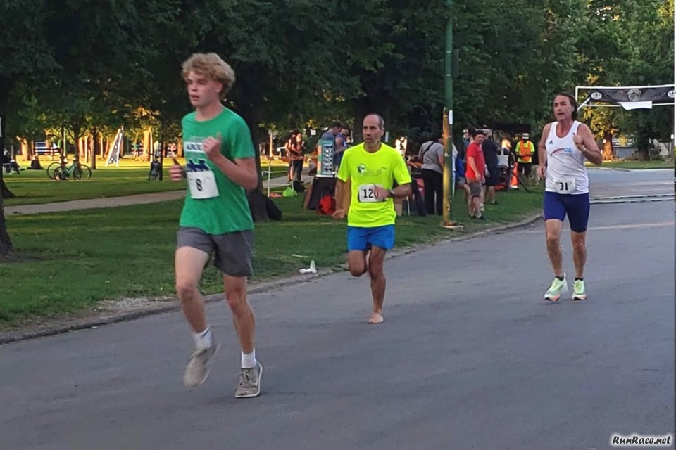 Eleventh Annual Chicago Full Moon Run - July 13, 2022