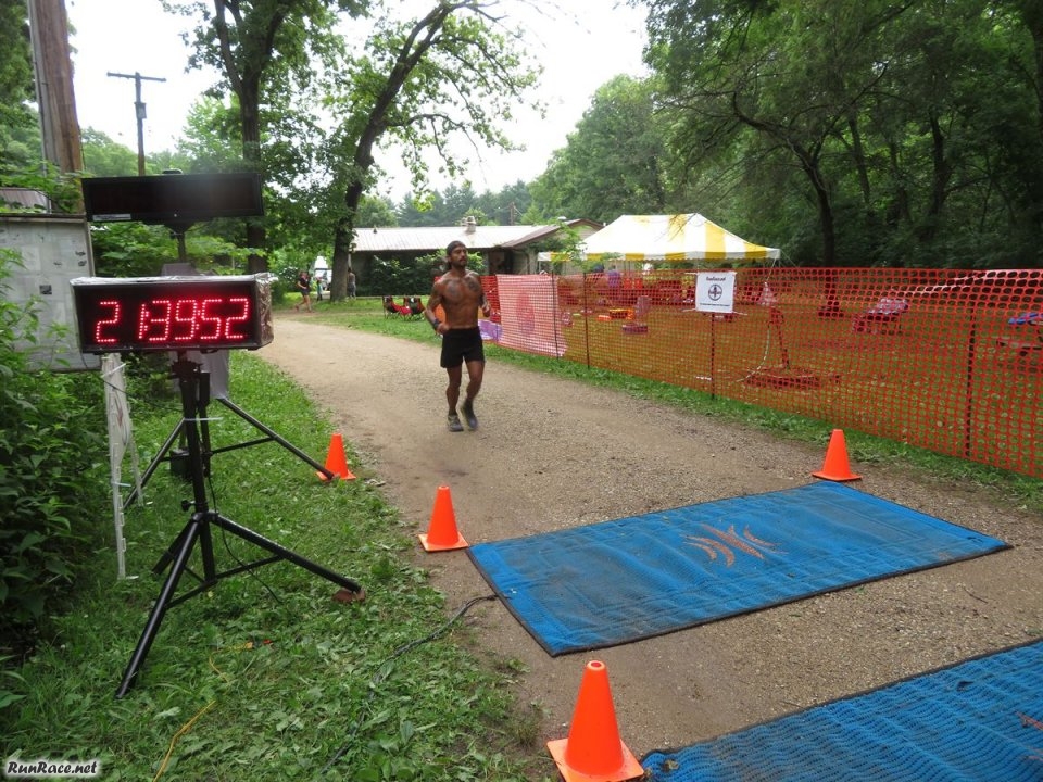 2022 Cry Me A River Trail Runs