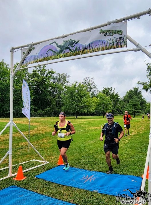 Terra Sans Pave : Race Action : Michelle's Phone