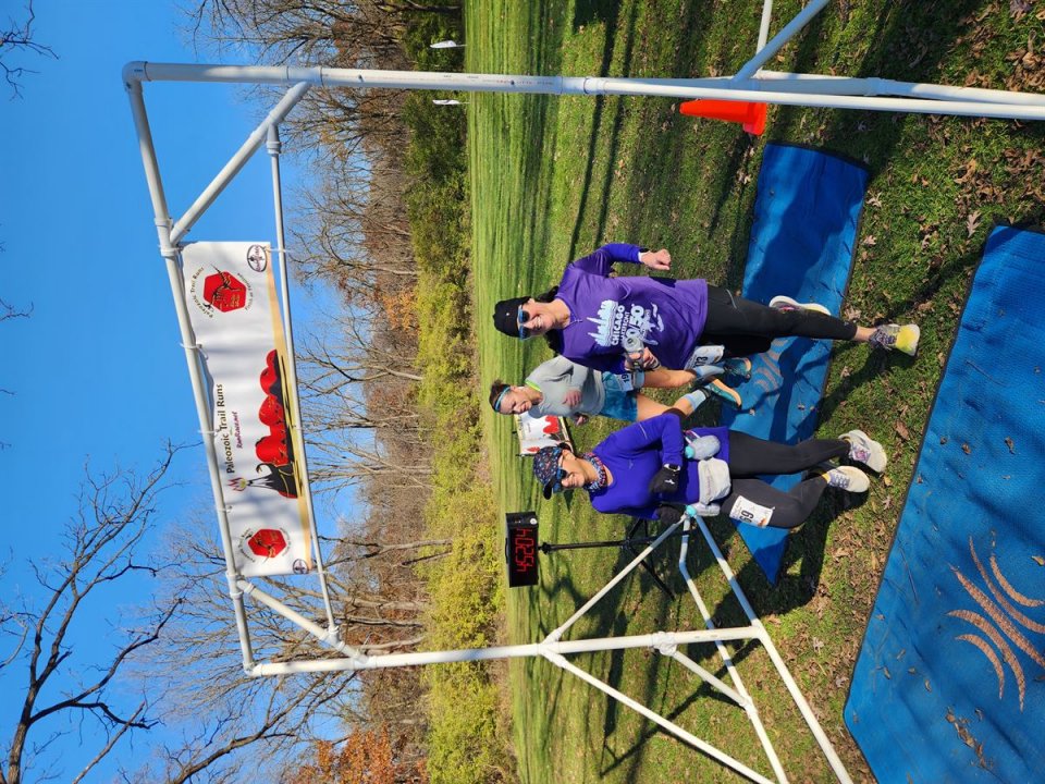 Action at Palos Park Woods North Start/Finish Area : Michelle's Phone...