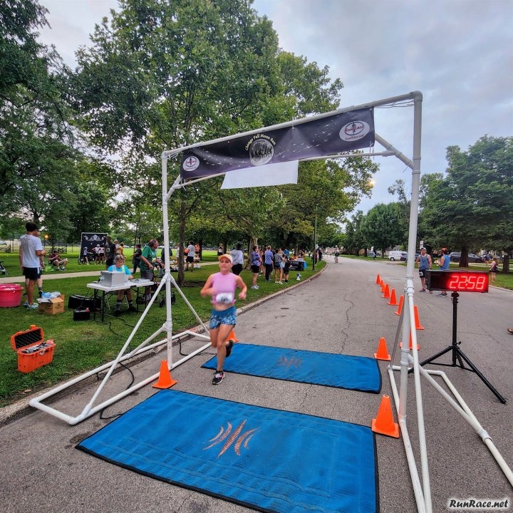 Chicago Full Moon Racing in Norwood Park