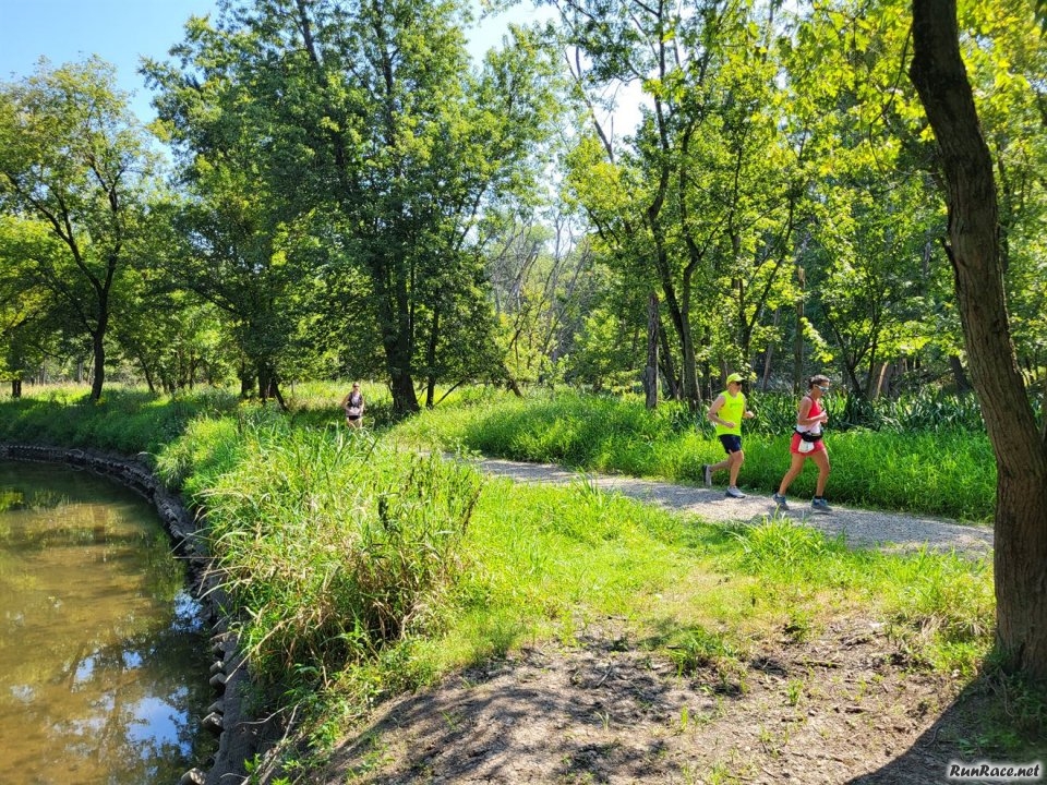 Action on the Trails of Terra Sans Pave