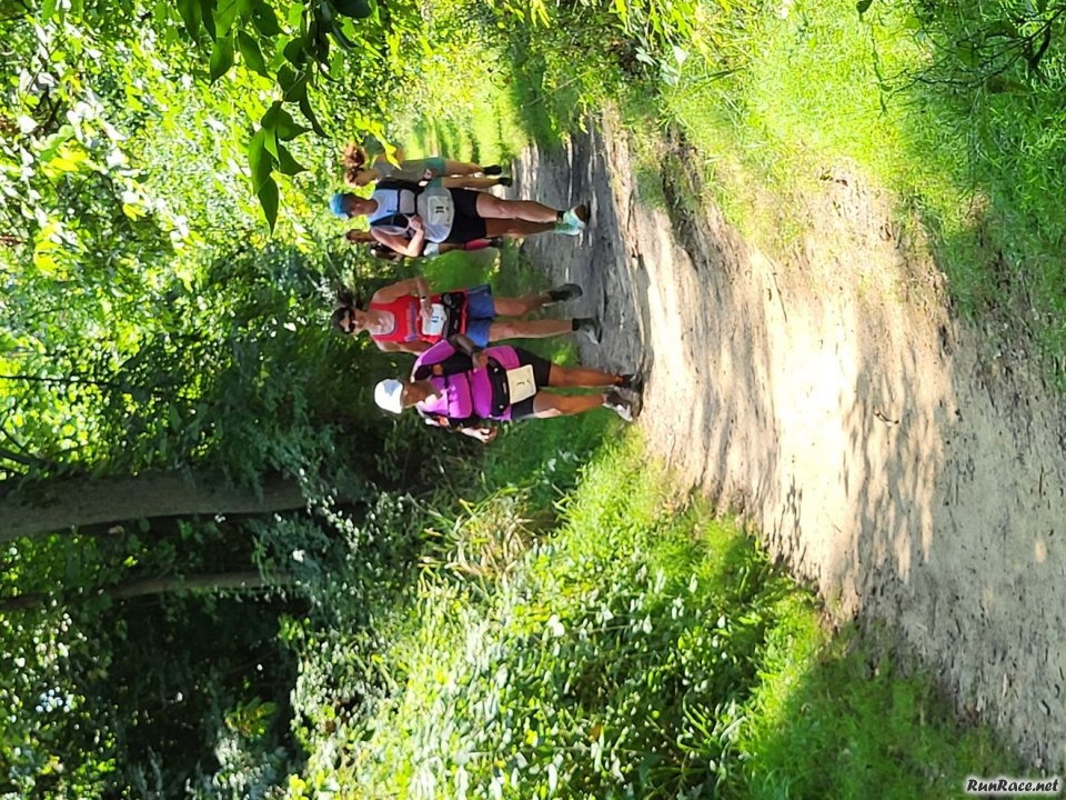 Action on the Trails of Terra Sans Pave